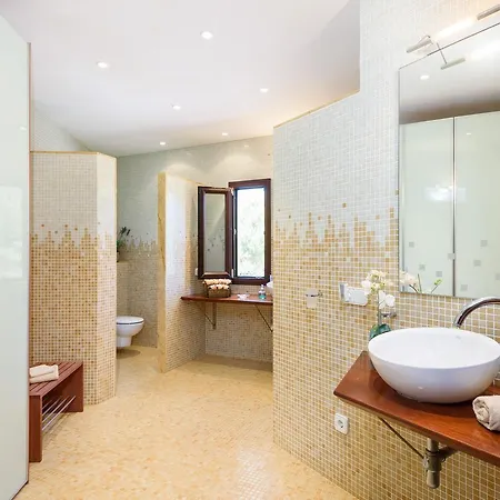 Es Pinar Villa *